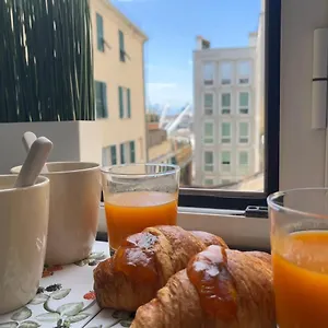 Apartment Happy Family Lanterna, Genoa